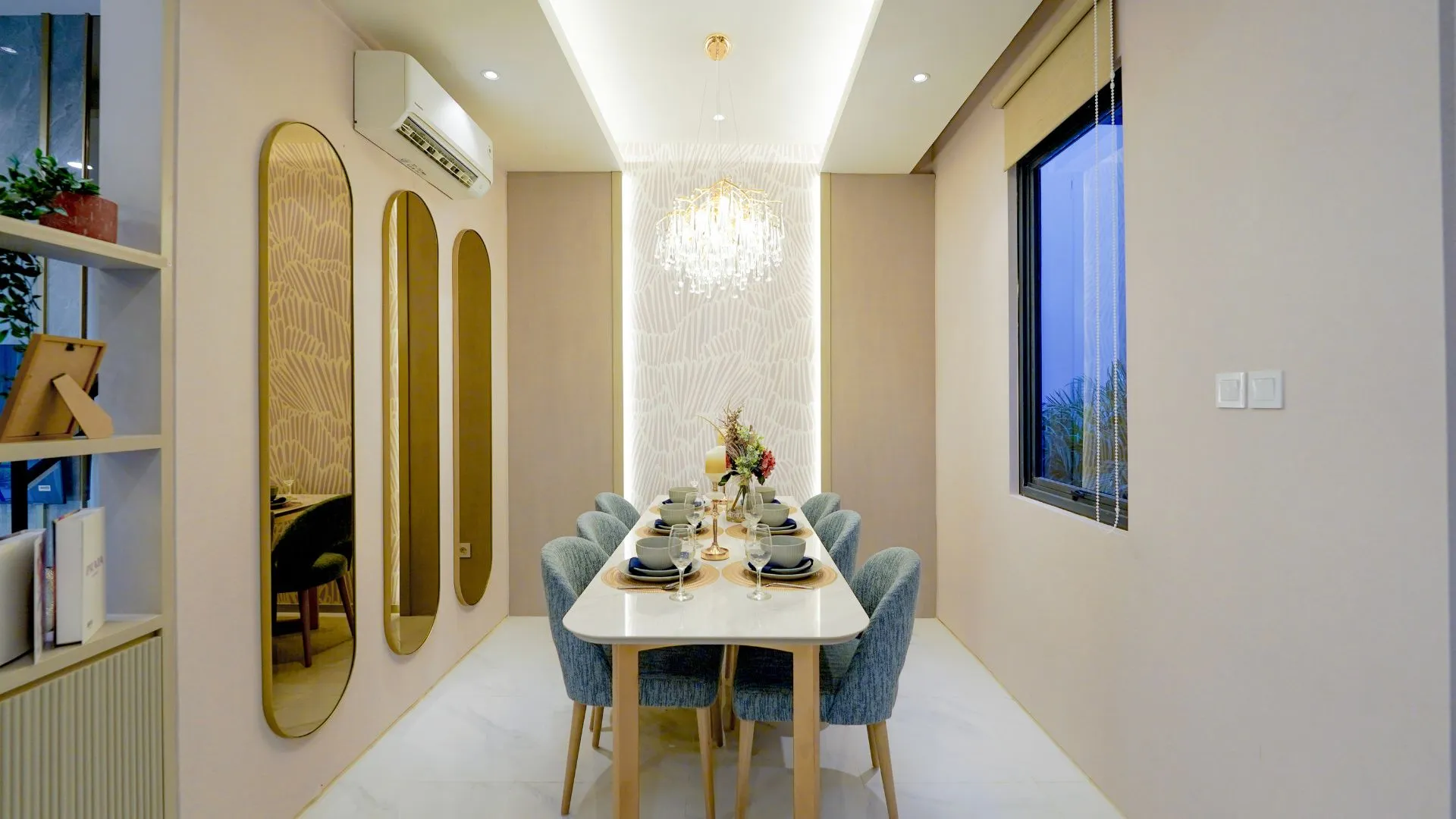 lavia dining room